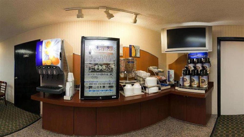 Fairfield Inn & Suites By Marriott Los Angeles Роузмийд Екстериор снимка