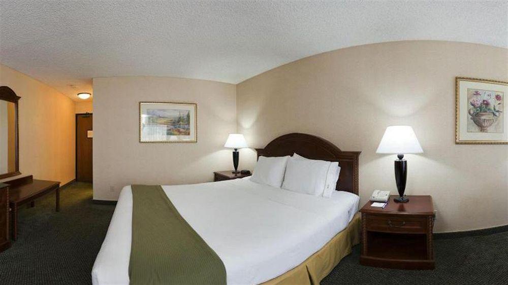 Fairfield Inn & Suites By Marriott Los Angeles Роузмийд Екстериор снимка